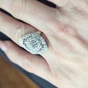 White Gold filigree ring